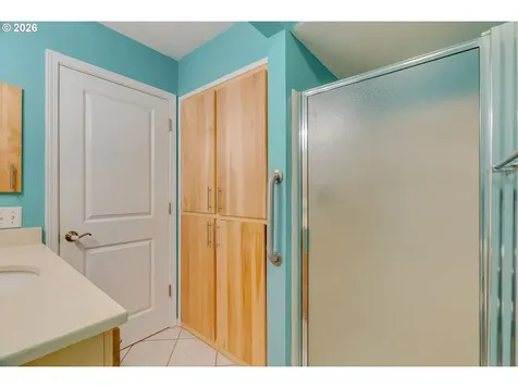 4218 NE 125th Place Portland OR 97230