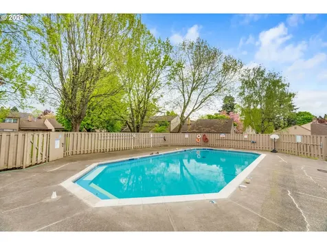 4218 NE 125th Place Portland OR 97230