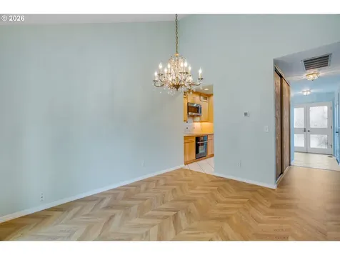 4218 NE 125th Place Portland OR 97230