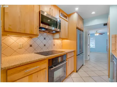 4218 NE 125th Place Portland OR 97230