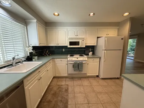 5815 SW 194th Avenue Beaverton OR 97078