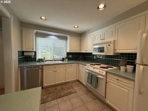 5815 SW 194th Avenue Beaverton OR 97078
