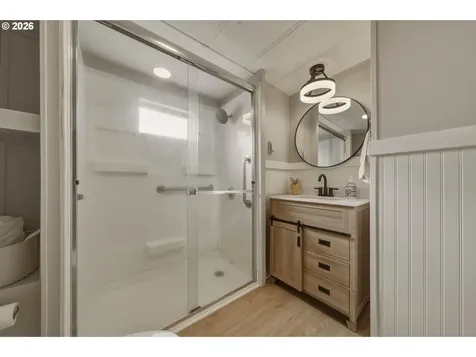 1709 NE 78th Street Vancouver WA 98665