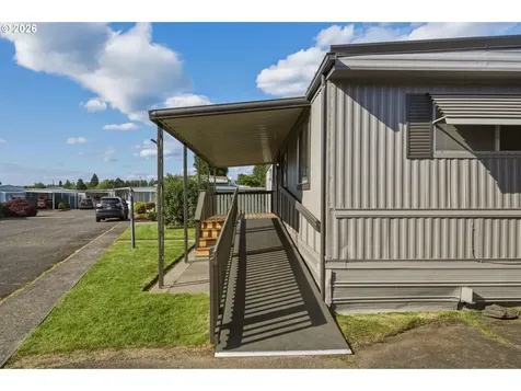 1709 NE 78th Street Vancouver WA 98665