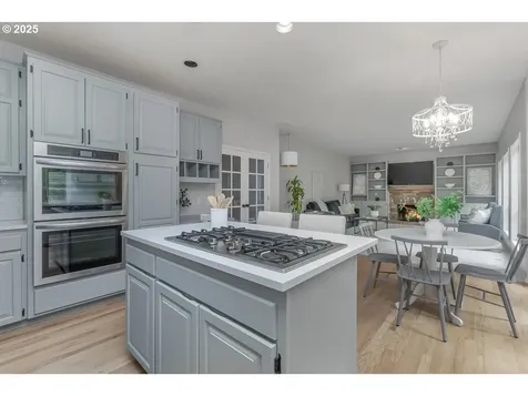 15730 SW Bobwhite Circle Beaverton OR 97007