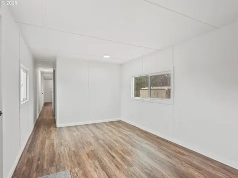 500 N Gilwood Street Carlton OR 97111
