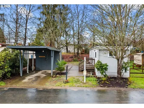 500 N Gilwood Street Carlton OR 97111
