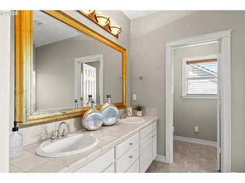 4426 SE Sweetbriar Lane Troutdale OR 97060