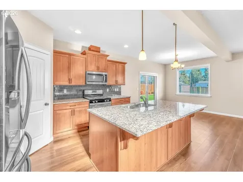 33955 SE Vine Street Scappoose OR 97056