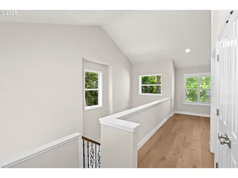 20 Summit Ridge Court Lake Oswego OR 97035