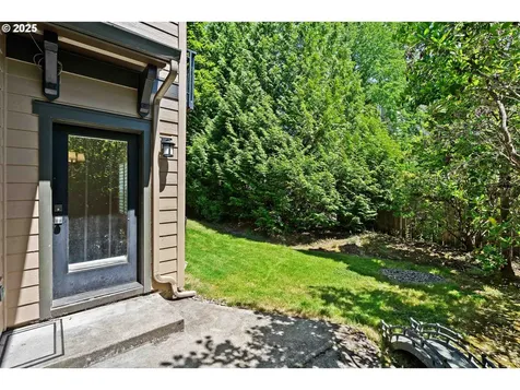 20 Summit Ridge Court Lake Oswego OR 97035