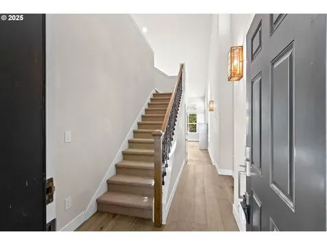 20 Summit Ridge Court Lake Oswego OR 97035