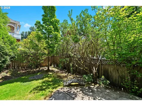 20 Summit Ridge Court Lake Oswego OR 97035