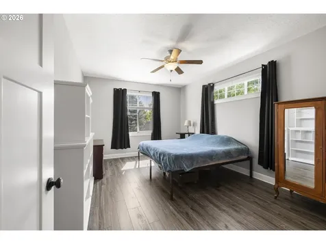 1293 S 9th Street Independence OR 97351