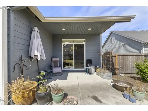 1293 S 9th Street Independence OR 97351