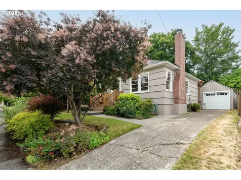 5935 NE 18th Avenue Portland OR 97211
