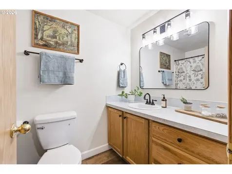 633 Cedar Street Independence OR 97351