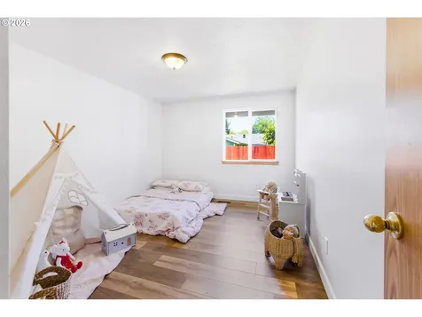 633 Cedar Street Independence OR 97351