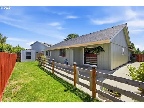 633 Cedar Street Independence OR 97351