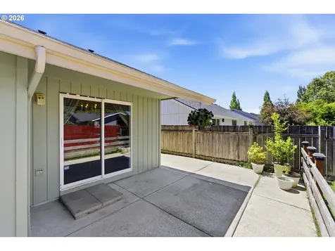 633 Cedar Street Independence OR 97351