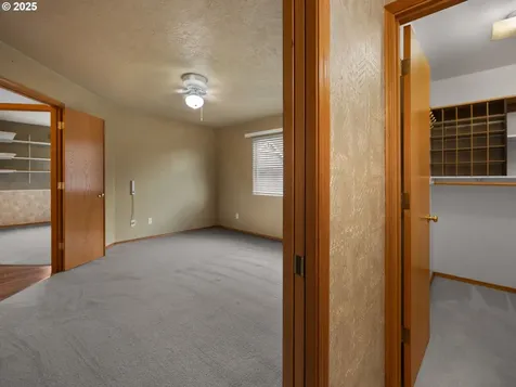 18890 Highland Drive Oregon City OR 97045