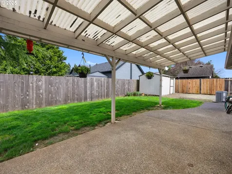 18890 Highland Drive Oregon City OR 97045