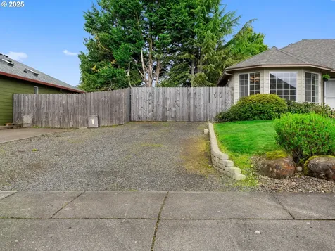 18890 Highland Drive Oregon City OR 97045