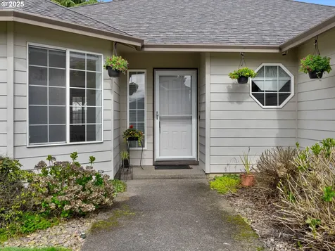 18890 Highland Drive Oregon City OR 97045