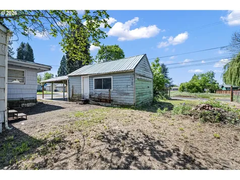 401 Deal Street Junction City OR 97448