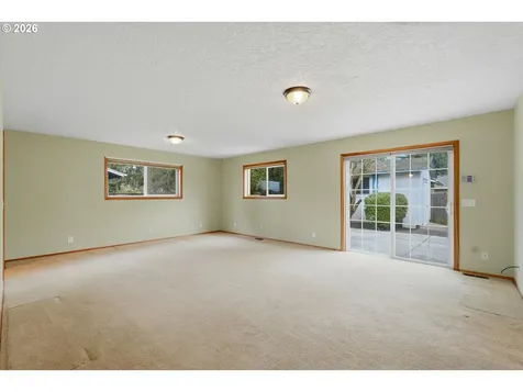 7209 NE 62nd Avenue Vancouver WA 98661