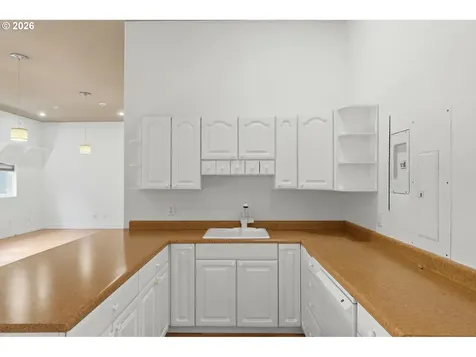 7209 NE 62nd Avenue Vancouver WA 98661