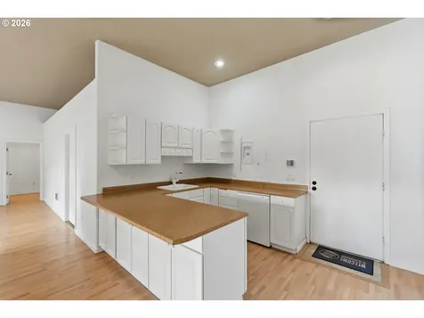 7209 NE 62nd Avenue Vancouver WA 98661
