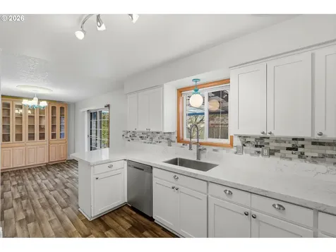 7209 NE 62nd Avenue Vancouver WA 98661