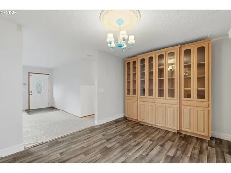 7209 NE 62nd Avenue Vancouver WA 98661