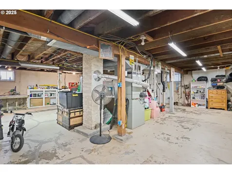 604 Church Street Kelso WA 98626