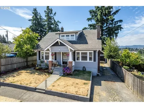 604 Church Street Kelso WA 98626
