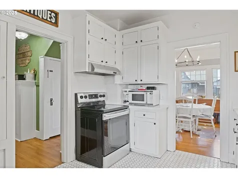604 Church Street Kelso WA 98626