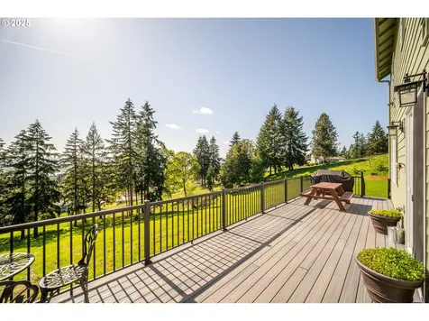 1700 Green Mountain Road Kalama WA 98625