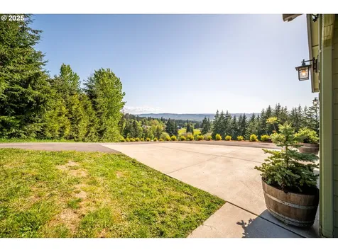 1700 Green Mountain Road Kalama WA 98625