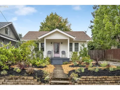 7228 N Villard Avenue Portland OR 97217