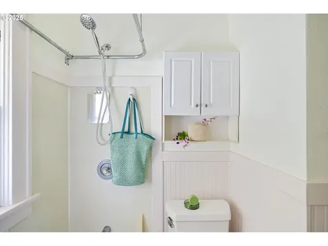 7228 N Villard Avenue Portland OR 97217