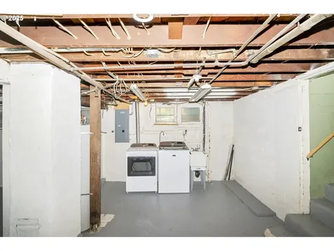 7228 N Villard Avenue Portland OR 97217