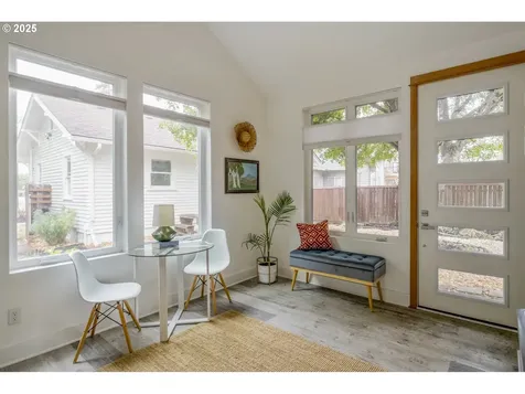 7228 N Villard Avenue Portland OR 97217