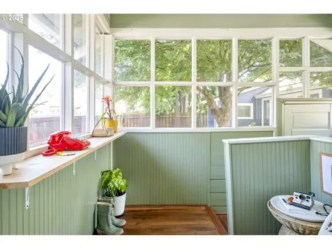 7228 N Villard Avenue Portland OR 97217