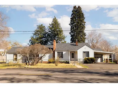 2703 N Spruce Street La Grande OR 97850