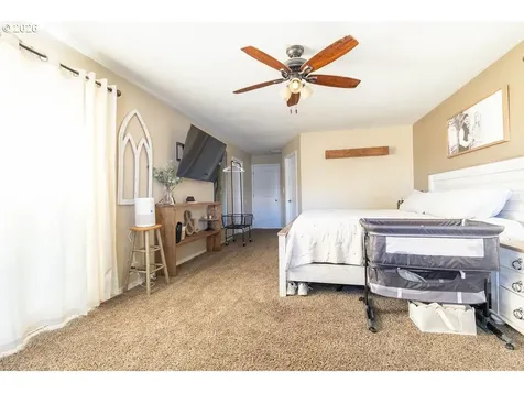 2703 N Spruce Street La Grande OR 97850