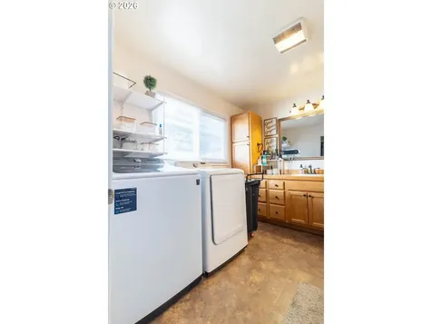 2703 N Spruce Street La Grande OR 97850