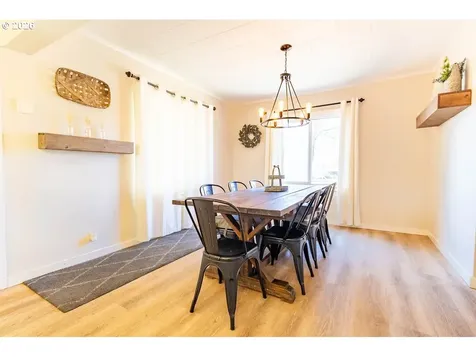 2703 N Spruce Street La Grande OR 97850