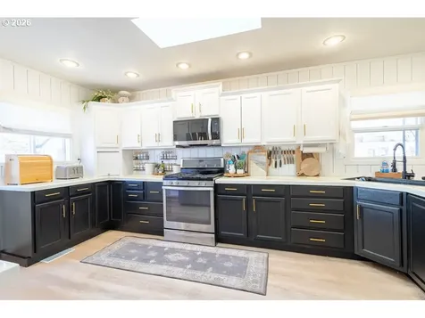 2703 N Spruce Street La Grande OR 97850