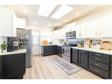 2703 N Spruce Street La Grande OR 97850